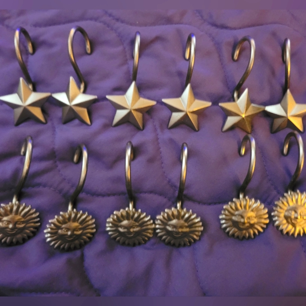 SUN AND STAR SHOWER HANGERS